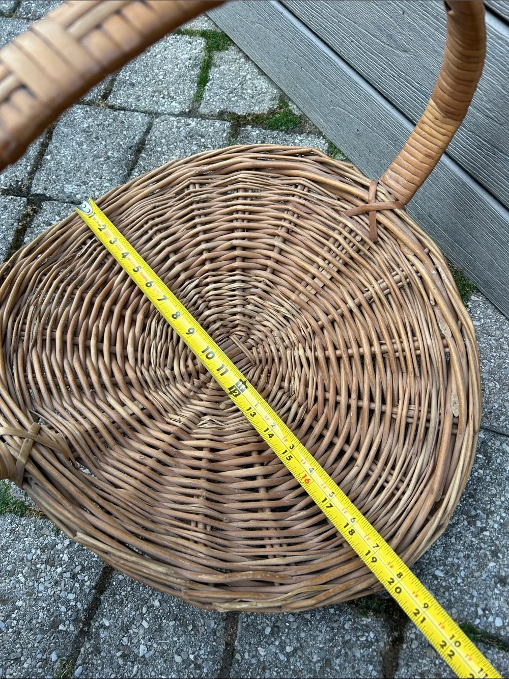 Vintage Wicker Gathering Harvest Basket Herb Flower Garden French Country